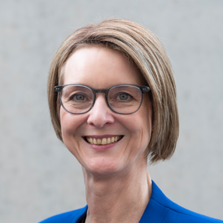 Anja Floetenmeyer-Woltmann
