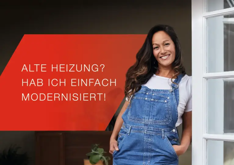 Abbildung Dame an Tür lehnend
