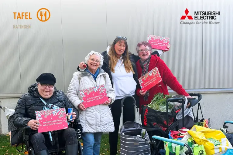 Foto mit dem Team der Tafel Ratingen e.V.