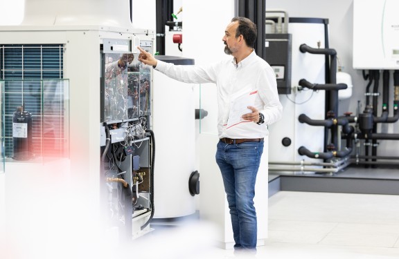 Formation Meet & Discover